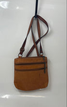 Load image into Gallery viewer, Moda Italy Womens Brown Leather Zipped Pocket Adjustable Strap Crossbody Handbag
