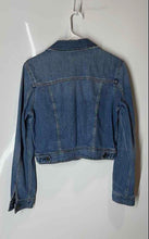 Load image into Gallery viewer, American Eagle Outfitters Womens Blue Denim Long Sleeve Short Jean Jacket Size M
