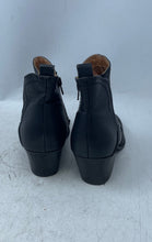 Load image into Gallery viewer, Indigo Rd. Womens Black Leather Side Zip Pointed Toe Ankle Booties Size 7M
