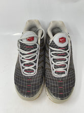 Load image into Gallery viewer, Authentic Nike Mens Air Max Plus BV1983-001 Gray Sneaker Shoes Size 10 Damaged
