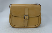 Load image into Gallery viewer, RR Womens Tan Leather Inner Pocket Adjustable Strap Crossbody Bag Made In Italy
