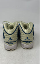 Load image into Gallery viewer, Nike Womens Air Jordan OG Green Blue Lace-Up Mid Top Basketball Shoes Size 8.5
