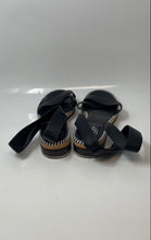 Load image into Gallery viewer, Vince Camuto Womens Miveeria Black Leather Hook &amp; Loop Ankle Strap Sandals Sz 7M
