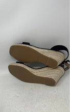 Load image into Gallery viewer, Steve Madden Womens Black Beige Platform Espadrille Sandals Size 10
