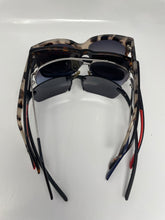 Load image into Gallery viewer, Diff, Puma, Guess Multicolored Sunglasses (5 Pcs)
