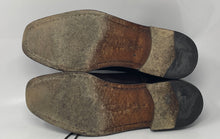 Load image into Gallery viewer, Authentic Salvatore Ferragamo Mens Brown Leather Oxford Shoes Size 7 D Damaged
