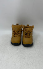 Load image into Gallery viewer, Nike Unisex Baby Manoa BQ5374-700 Brown Leather Lace-Up Ankle Booties Size 6C
