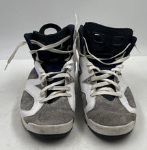 Load image into Gallery viewer, Authentic Nike Mens Jordan 6 Retro White Gray Sneaker Shoes Size 12 Damaged
