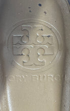 Load image into Gallery viewer, Authentic Tory Burch Womens Brown Slip-On Ballet Flats Size 6.5 M Damaged
