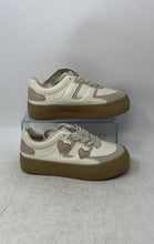 Load image into Gallery viewer, Bl Union Womens Beige Leather Round Toe Lace-Up Sneakers Shoes Size EUR 36
