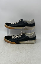 Load image into Gallery viewer, Dolce Vita Mens Black White Low Top Lace-Up Sneakers Shoes Size 9.5
