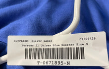 Load image into Gallery viewer, Forever 21 Unisex Blue Long Sleeve Kangaroo Pocket Pullover Hoodie Size S
