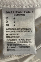 Load image into Gallery viewer, American Eagle Womens White Distressed Super Stretch Cut-Off Shorts Size 6
