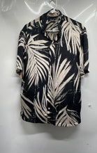Load image into Gallery viewer, Zara Mens Blue Printed Short Sleeve Button-Up Shirt Size Medium
