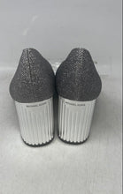 Load image into Gallery viewer, Michael Kors Womens Porter Flex Gray Glitter Round Toe Block Pump Heels Size 7 M
