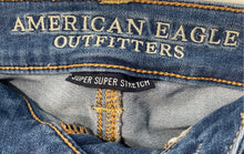Load image into Gallery viewer, American Eagle Outfitters Womens Blue Denim Super Stretch Skinny Jeans Size 6
