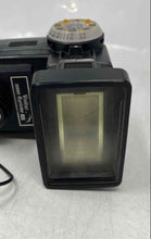 Load image into Gallery viewer, Vivitar Black Camera Attachment Portable Zoom Thyristor Flash Not Tested
