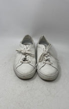 Load image into Gallery viewer, Greats Brooklyn Mens White Leather Low Top Lace-Up Sneaker Shoes Size 9
