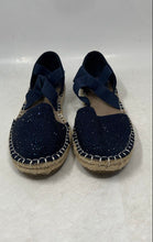Load image into Gallery viewer, Kenneth Cole Reaction Womens Luna Navy Blue Beige Espadrille Flats Size 7 B
