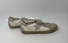 Load image into Gallery viewer, Shu Shop Womens Paula White Leather Lace-Up Low Top Sneaker Shoes Size 9.5
