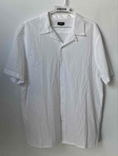 Load image into Gallery viewer, Express Mens White Short Sleeve Collared Regular Fit Button-Up Shirt Size XL
