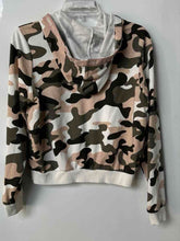 Load image into Gallery viewer, Guess Womens Multicolor Camo Print Long Sleeve Cropped Pullover Hoodie Size L
