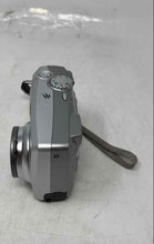 Load image into Gallery viewer, Kodak EasyShare DX4330 Silver 3.1MP Digital Camera With Case Not Tested
