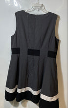 Load image into Gallery viewer, Calvin Klein Womens Gray Sleeveless Back-Zip Fit &amp; Flare Dress Size 18
