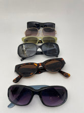 Load image into Gallery viewer, Flower, Isaac Mizrahi, Thre 3, I-Sea Multicolored Sunglasses ( 6PCS )
