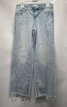 Load image into Gallery viewer, Pacsun Womens Blue Denim Pockets Light Wash Raw Hem Wide Leg Jeans Size 25
