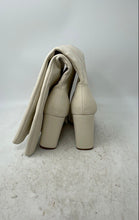 Load image into Gallery viewer, Steve Madden Womens White Leather Side-Zip Knee-High Boots Size 11M
