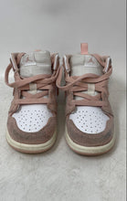 Load image into Gallery viewer, Nike Girls Air Jordan 1 Mid SE FN7537-161 Pink White Sneaker Shoes Size 8C
