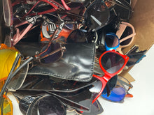 Load image into Gallery viewer, 'Variety of Glasses and Sunglasses 5 Lbs. + 0.4 0z

