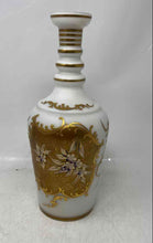 Load image into Gallery viewer, Golden And Flowers Print Collectible Home Decor Engraved Vase
