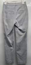 Load image into Gallery viewer, H&amp;M Womens Gray Plaid Flat Front Slash Pocket Straight Leg Dress Pants Size 2
