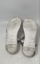 Load image into Gallery viewer, Seaside Womens Silver Open Toe Flat Slingback Sandals Size 39
