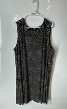 Load image into Gallery viewer, Anne Klein Womens Black White Round Neck Sleeveless Shift Dress Size 24W
