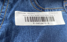 Load image into Gallery viewer, Fashion Nova Womens Blue Denim Medium Wash Stretch Skinny Leg Jeans Size 3
