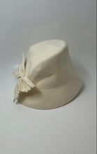 Load image into Gallery viewer, Whiteley Womens Cream Bow Detail Narrow Brim Elasticised Comfort Band Bucket Hat
