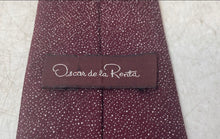 Load image into Gallery viewer, Oscar De La Renta Mens Burgundy Speckled Print Embroidered Logo Pointed Tie
