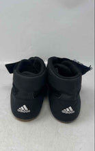 Load image into Gallery viewer, Adidas Mens HVC White Black Mid Top Lace-Up Wrestling Shoes Size 9.5
