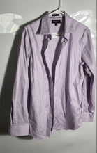Load image into Gallery viewer, Banana Republic Mens Light Purple Standard Fit Non-Iron Dress Shirt Sz M 15-15.5
