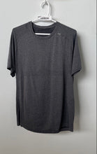 Load image into Gallery viewer, Lululemon Womens Gray Heather Short Sleeve Activewear T-Shirt Size Medium
