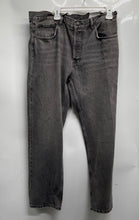Load image into Gallery viewer, Zara Mens Black Denim Dark Wash Stretch Pockets Straight Leg Jeans Size 38
