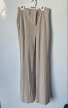 Load image into Gallery viewer, Express Womens Beige Pleated Front High-Rise Flared Leg Trousers Pants Size 2R
