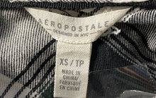 Load image into Gallery viewer, Aeropostale Womens Gray Plaid Long Sleeve Spread Collar Button-Up Shirt Sz XS/TP
