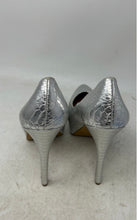 Load image into Gallery viewer, Steve Madden Womens Artist Silver-Tone Slip-On High Platform Heels Size 9.5B

