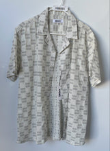 Load image into Gallery viewer, DKNY Mens Off-White Black Short Sleeve Collared Button-Up Shirt Size XL
