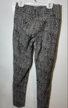 Load image into Gallery viewer, Calvin Klein Womens Black And White Flat Front Pull-On Ankle Leggings Size 2

