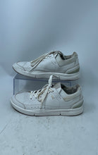 Load image into Gallery viewer, On Womens The Roger Centre Court White Low Top Lace-Up Sneaker Shoes Size 8
